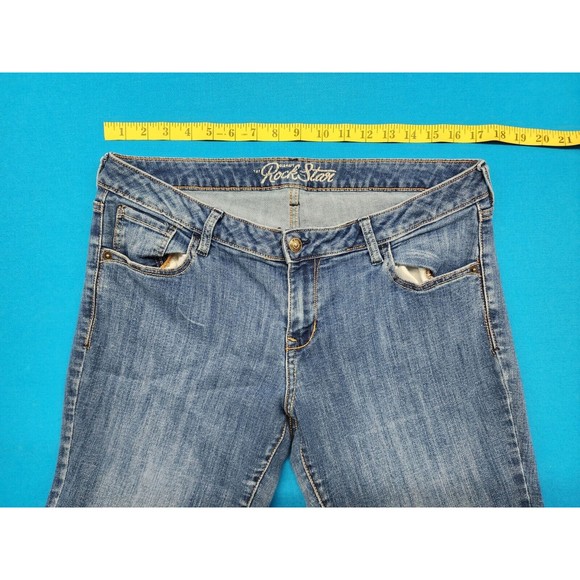 Old Navy Rockstar Women’s Jeans Size 14 Reg Blue Medium Wash - Picture 5 of 10